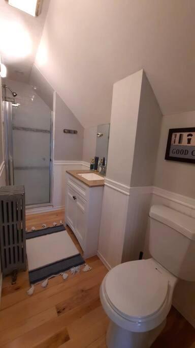 גלוסטר Guest Suite In Historical District מראה חיצוני תמונה